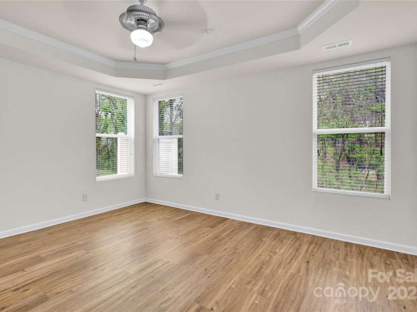 1828 Aston Mill Place, Charlotte, NC 28273.  MLS# CAR4243653, YatesRealty ID 11682. Master BR