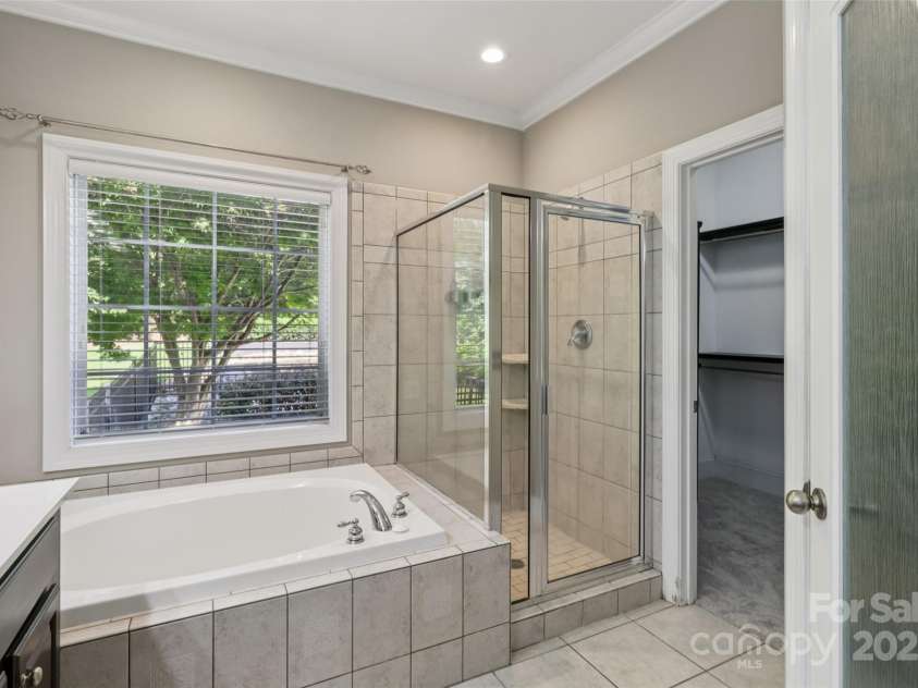 2411 Stoney Run Drive, Oakboro, NC 28129.  MLS# CAR4275000, YatesRealty ID 11682. 