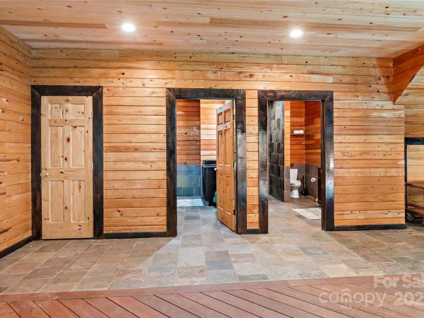 2950 Beroth Road, Pfafftown, NC 27040.  MLS# CAR4250147, YatesRealty ID 11683. 
