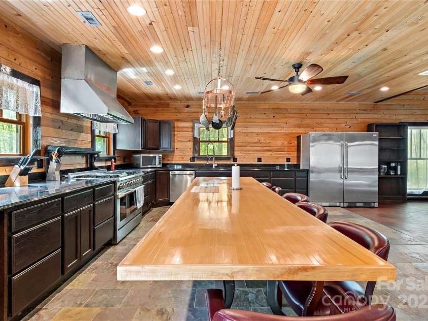 2950 Beroth Road, Pfafftown, NC 27040.  MLS# CAR4250147, YatesRealty ID 11683. 