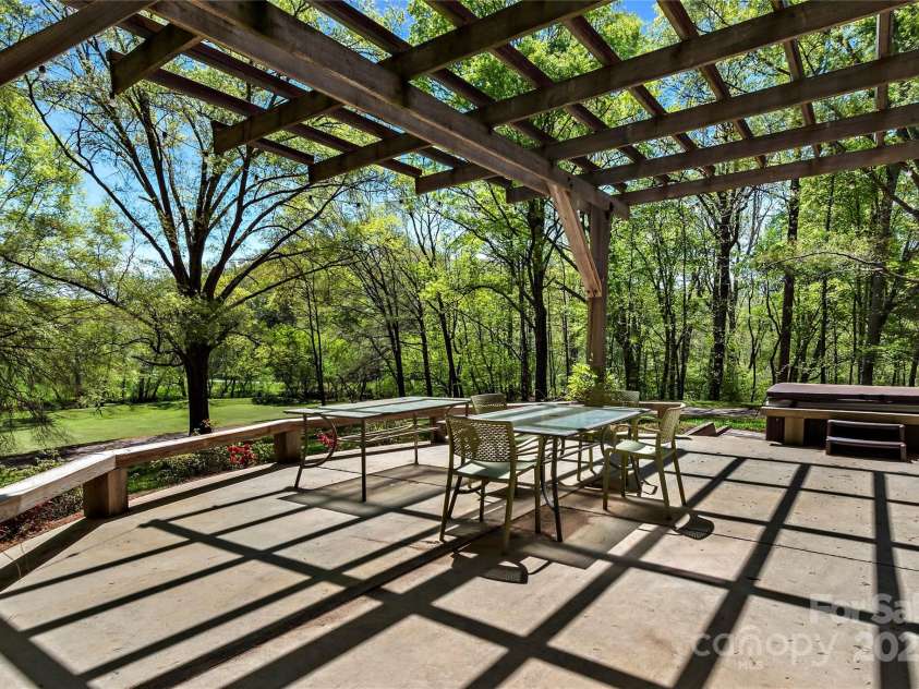 2950 Beroth Road, Pfafftown, NC 27040.  MLS# CAR4250147, YatesRealty ID 11683. 