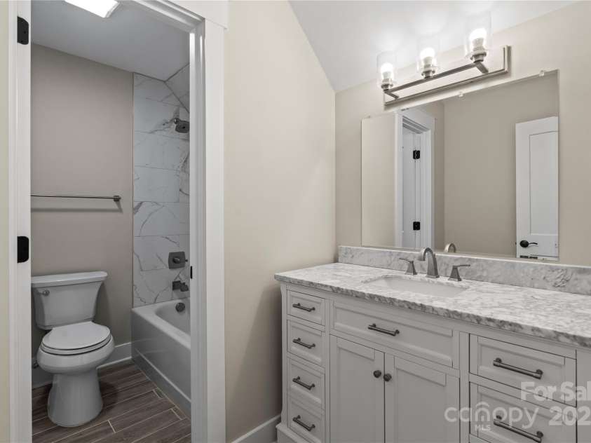 156 Clear Springs Road, Mooresville, NC 28115.  MLS# CAR4251662, YatesRealty ID 11684. Modern configuration Jack-&-Jill bath