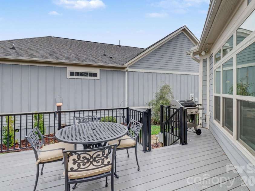 1906 Ealand Court, Waxhaw, NC 28173.  MLS# CAR4351301, YatesRealty ID 11684. 