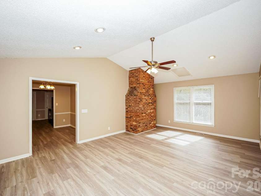 2419 Westminster Drive, Concord, NC 28027.  MLS# CAR4367025, YatesRealty ID 11685. 