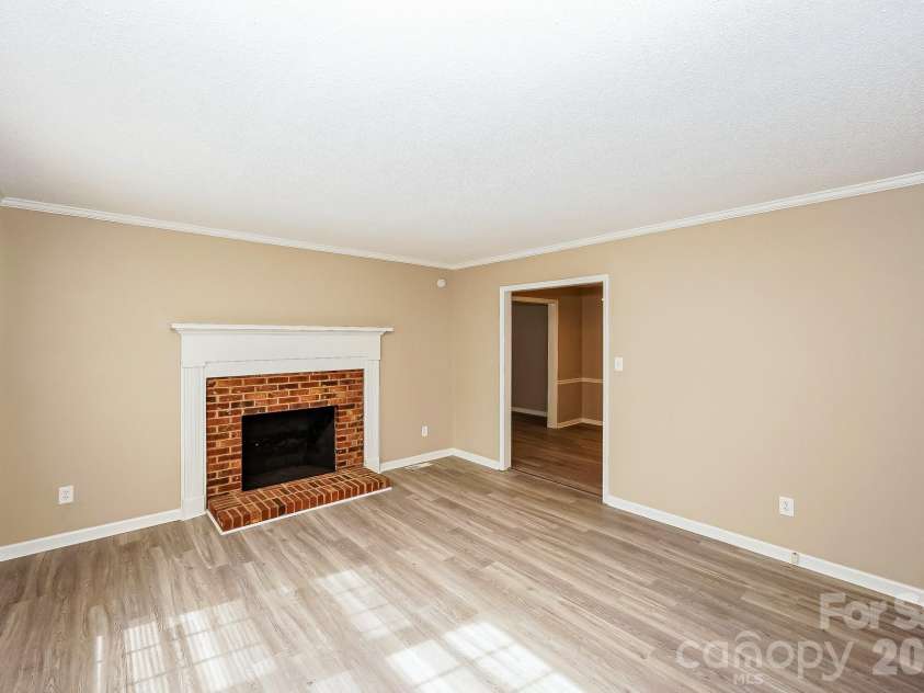 2419 Westminster Drive, Concord, NC 28027.  MLS# CAR4367025, YatesRealty ID 11685. 