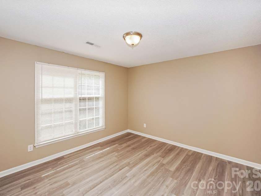 2419 Westminster Drive, Concord, NC 28027.  MLS# CAR4367025, YatesRealty ID 11685. 