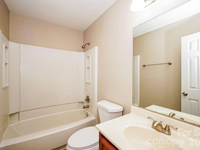 2419 Westminster Drive, Concord, NC 28027.  MLS# CAR4367025, YatesRealty ID 11685. 