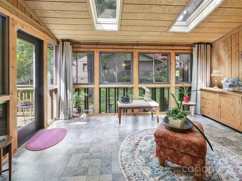 103 Red Oak Drive, Hendersonville, NC 28791.  MLS# CAR4250890, YatesRealty ID 11686. 