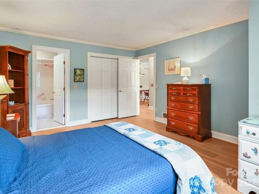 103 Red Oak Drive, Hendersonville, NC 28791.  MLS# CAR4250890, YatesRealty ID 11686. 