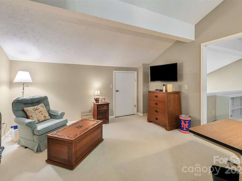 103 Red Oak Drive, Hendersonville, NC 28791.  MLS# CAR4250890, YatesRealty ID 11686. 