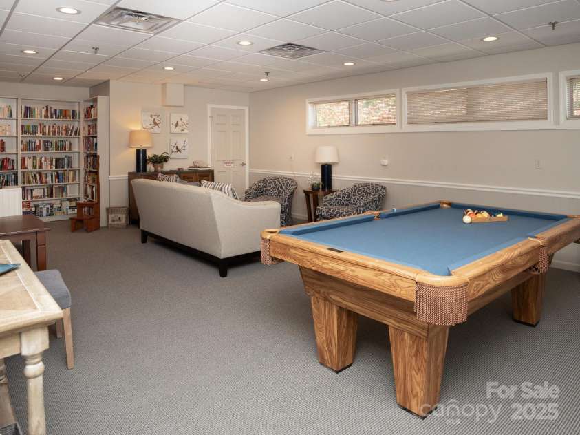 103 Red Oak Drive, Hendersonville, NC 28791.  MLS# CAR4250890, YatesRealty ID 11686. 