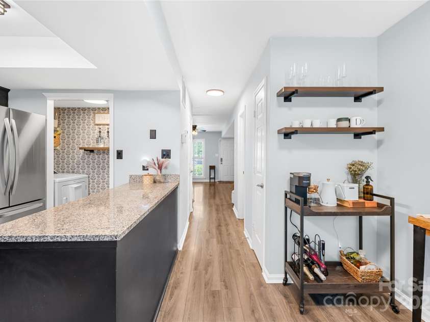9214 Vicksburg Park Court, Charlotte, NC 28210.  MLS# CAR4252087, YatesRealty ID 11687. 