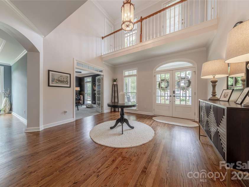 4117 Wallbrook Drive, Matthews, NC 28105.  MLS# CAR4253627, YatesRealty ID 11689. 