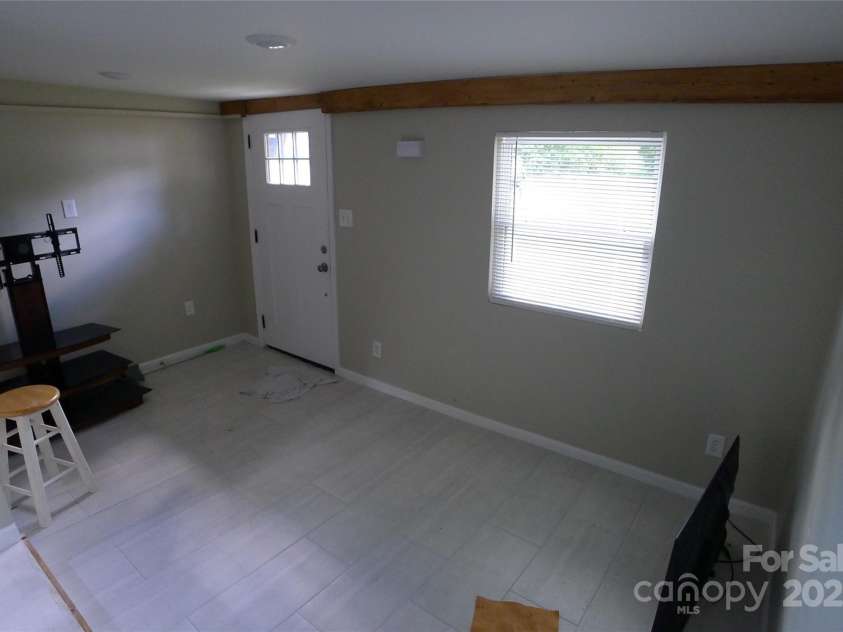 116 Pond Street, Lexington, NC 27292.  MLS# CAR4307562, YatesRealty ID 1169. 