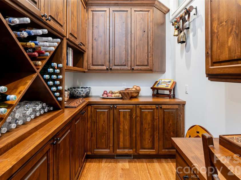 47 Twilight Sedge Drive, Biltmore Lake, NC 28715.  MLS# CAR4211901, YatesRealty ID 1169. 