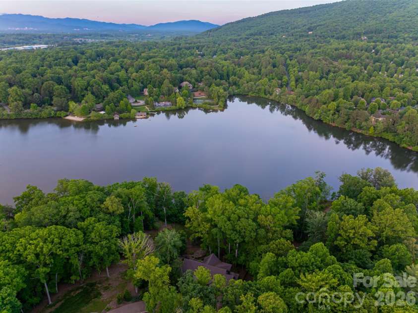 47 Twilight Sedge Drive, Biltmore Lake, NC 28715.  MLS# CAR4211901, YatesRealty ID 1169. 