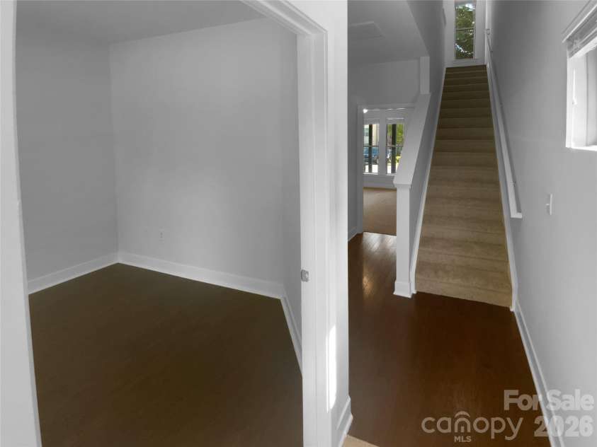 1031 Skyline View Way, Charlotte, NC 28204.  MLS# CAR4293136, YatesRealty ID 11690. 