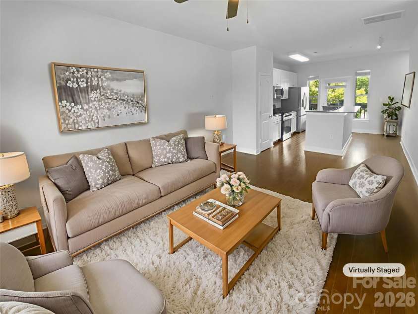 1031 Skyline View Way, Charlotte, NC 28204.  MLS# CAR4293136, YatesRealty ID 11690. Staged Photo