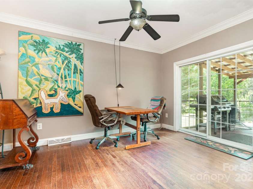 1687 Windy Hill Lane, Great Falls, SC 29055.  MLS# CAR4254857, YatesRealty ID 11690. 