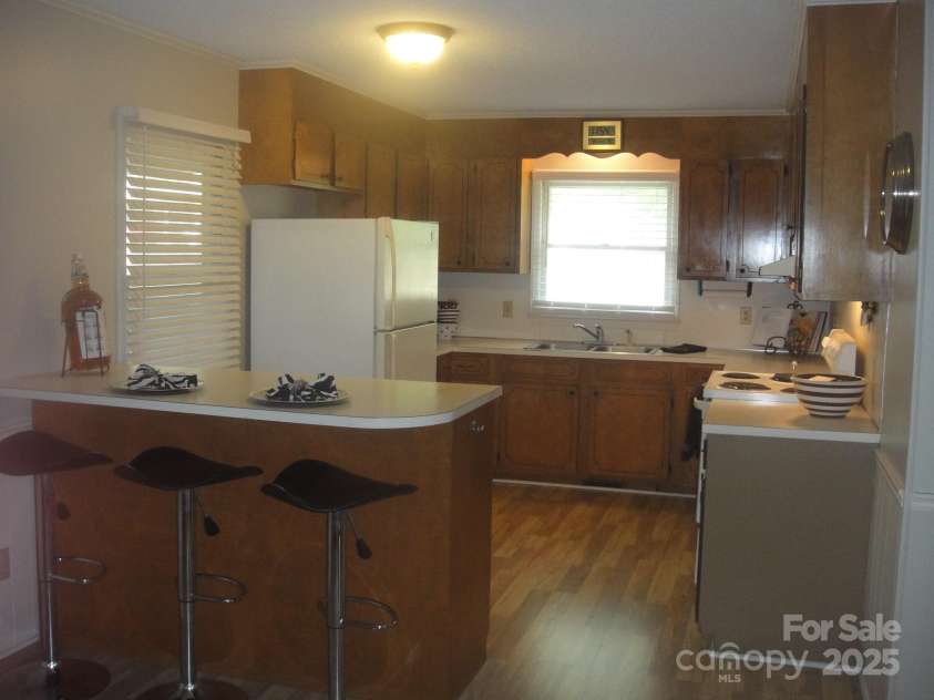 146 Barclay Lane, Mooresville, NC 28115.  MLS# CAR4252601, YatesRealty ID 11693. 