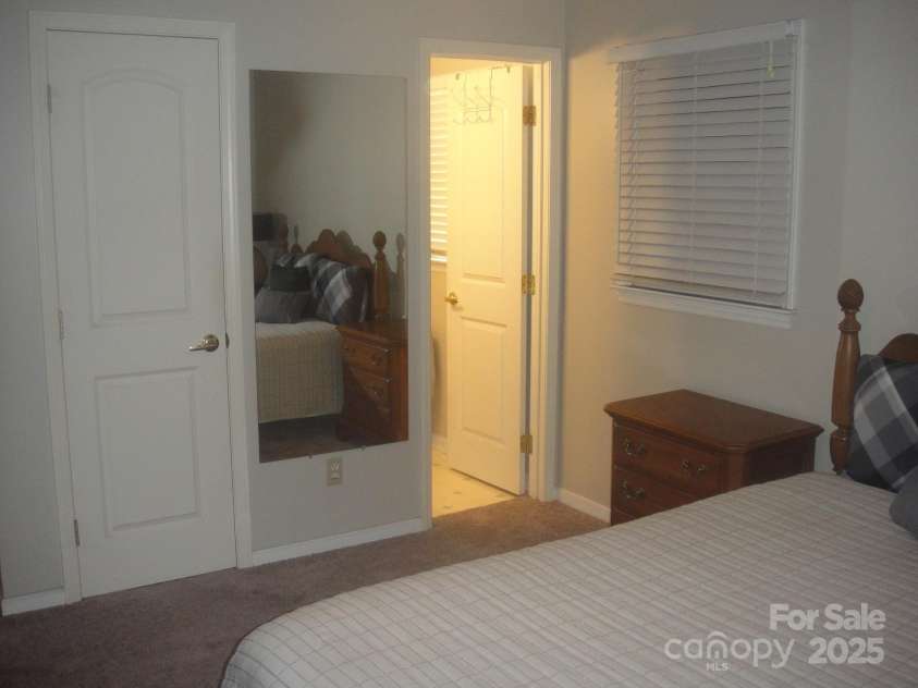 146 Barclay Lane, Mooresville, NC 28115.  MLS# CAR4252601, YatesRealty ID 11693. 