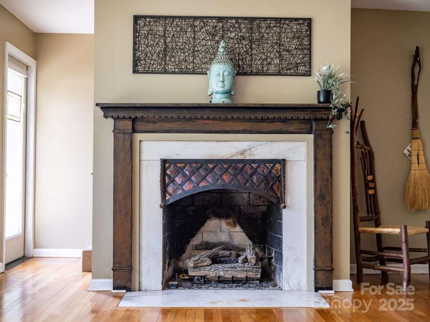 19 Westview Road, Asheville, NC 28804.  MLS# CAR4239788, YatesRealty ID 11694. 