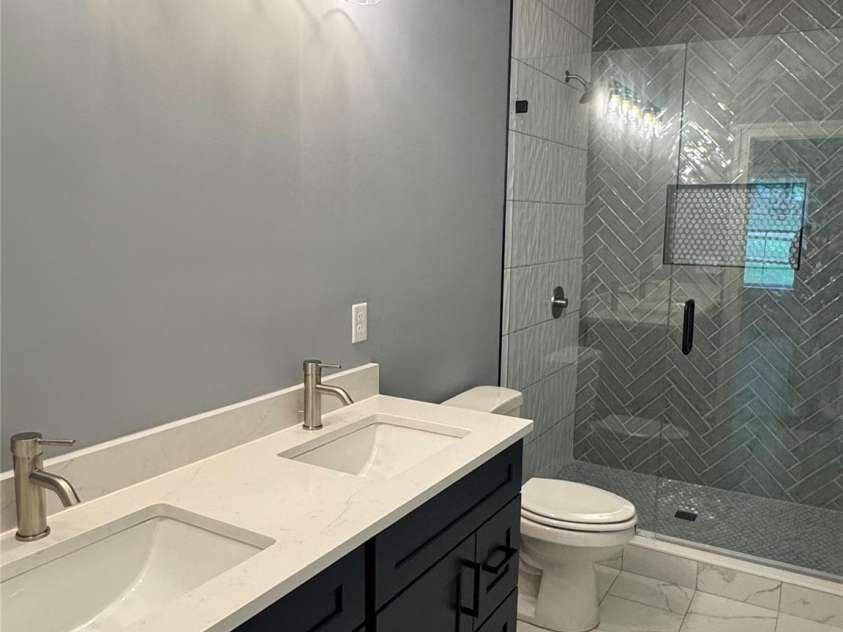 21 Marion Road, Leicester, NC 28748.  MLS# CAR4312311, YatesRealty ID 11695. 