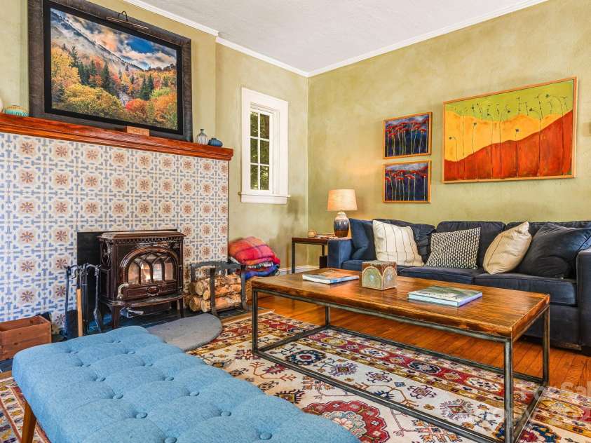 25 Normandy Road, Asheville, NC 28803.  MLS# CAR4313444, YatesRealty ID 11697. 