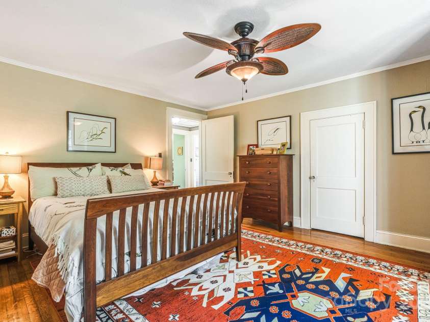 25 Normandy Road, Asheville, NC 28803.  MLS# CAR4313444, YatesRealty ID 11697. 