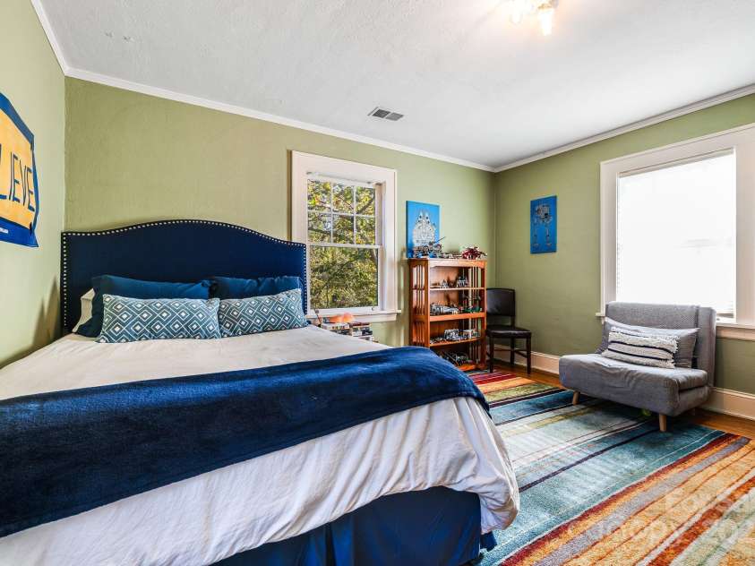 25 Normandy Road, Asheville, NC 28803.  MLS# CAR4313444, YatesRealty ID 11697. 