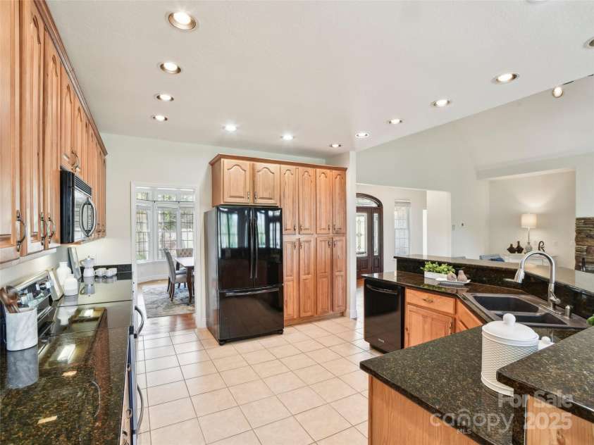 199 Judson Ridge Road, Arden, NC 28704.  MLS# CAR4205544, YatesRealty ID 11698. 