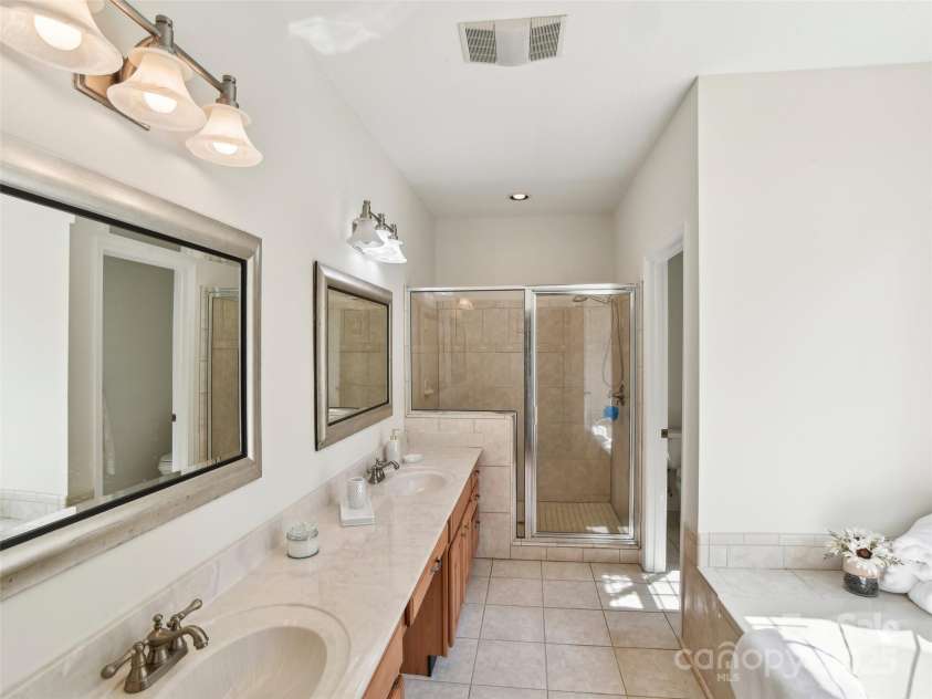 199 Judson Ridge Road, Arden, NC 28704.  MLS# CAR4205544, YatesRealty ID 11698. 