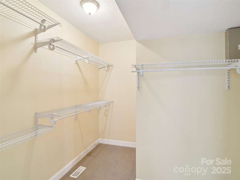 199 Judson Ridge Road, Arden, NC 28704.  MLS# CAR4205544, YatesRealty ID 11698. 