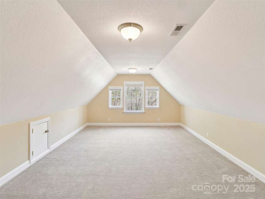 199 Judson Ridge Road, Arden, NC 28704.  MLS# CAR4205544, YatesRealty ID 11698. 