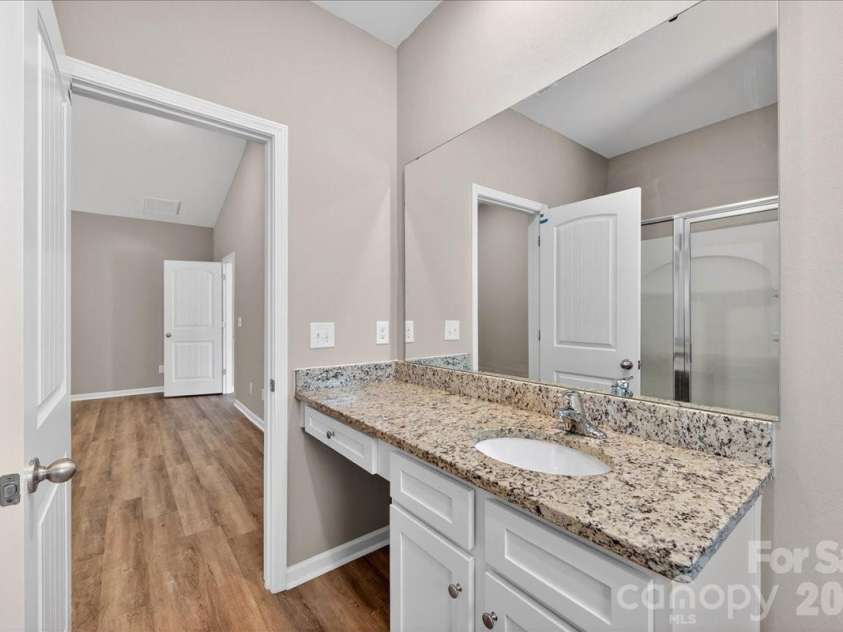 4322 One Mile Way, Charlotte, NC 28215.  MLS# CAR4367443, YatesRealty ID 11698. 
