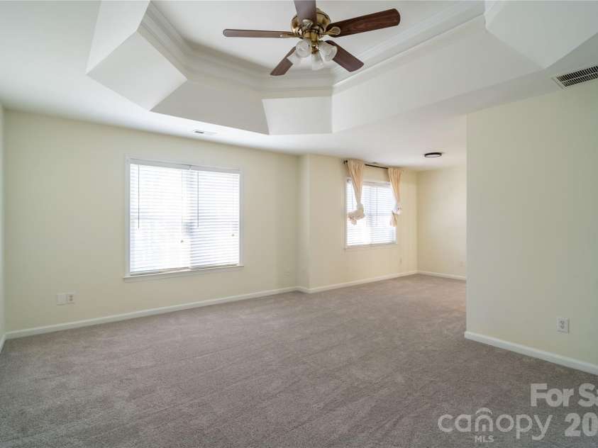 16905 Laureate Road, Huntersville, NC 28078.  MLS# CAR4368016, YatesRealty ID 11699. 