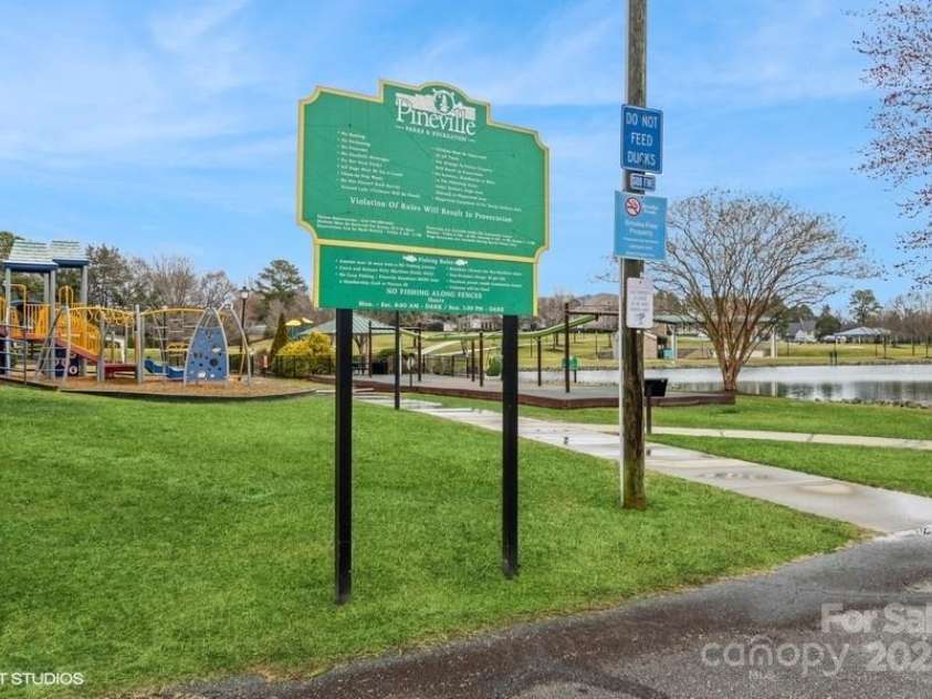 227 Water Oak Drive, Pineville, NC 28134.  MLS# CAR4220933, YatesRealty ID 1170. 