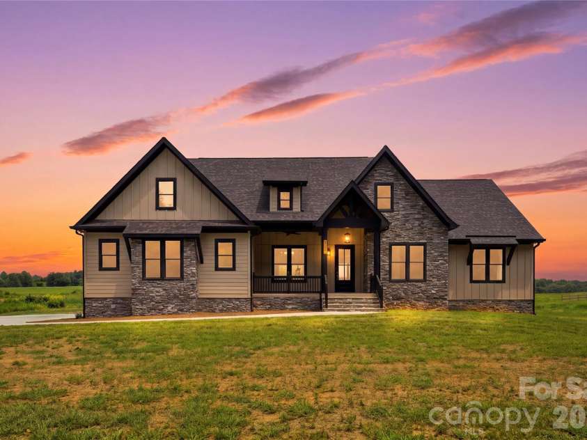 363 New Salem Road, Statesville, NC 28625.  MLS# CAR4401083, YatesRealty ID 1170. 