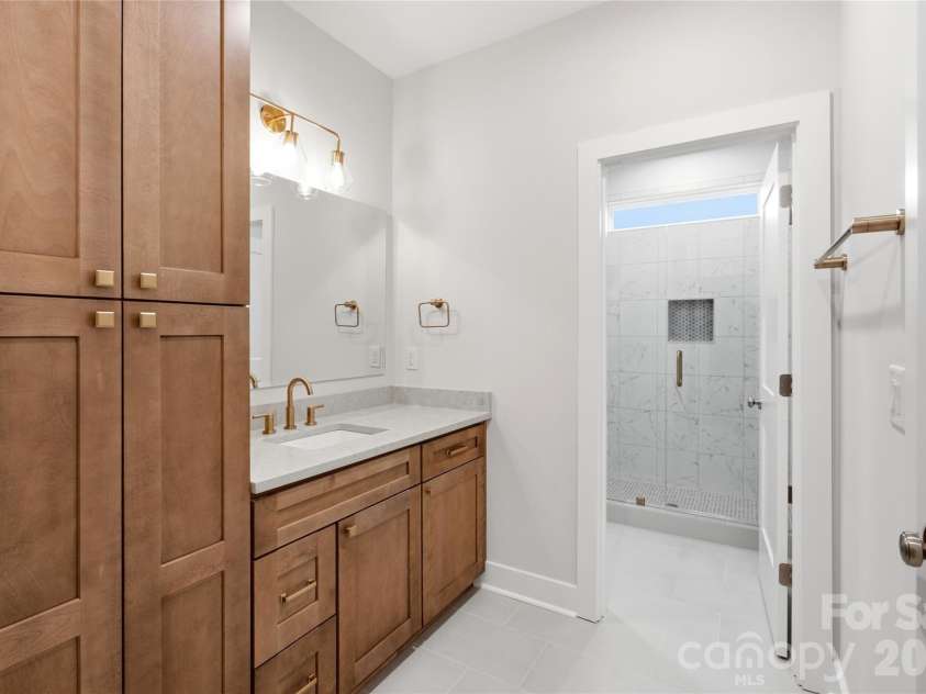363 New Salem Road, Statesville, NC 28625.  MLS# CAR4401083, YatesRealty ID 1170. 