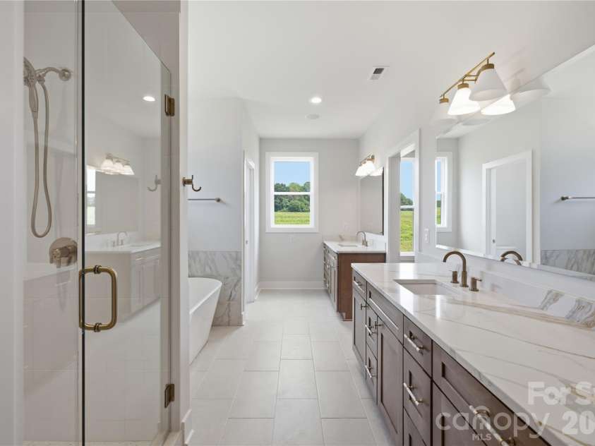 363 New Salem Road, Statesville, NC 28625.  MLS# CAR4401083, YatesRealty ID 1170. 
