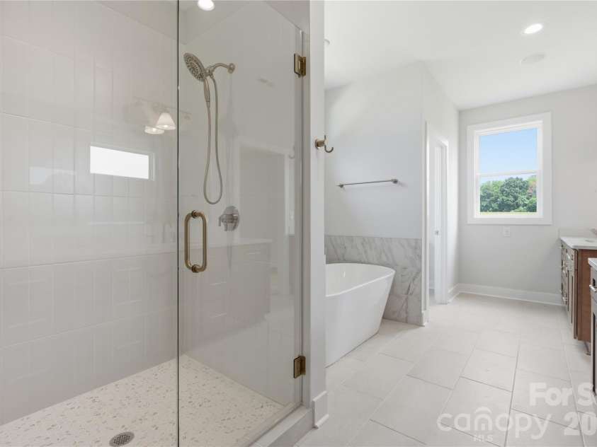 363 New Salem Road, Statesville, NC 28625.  MLS# CAR4401083, YatesRealty ID 1170. 
