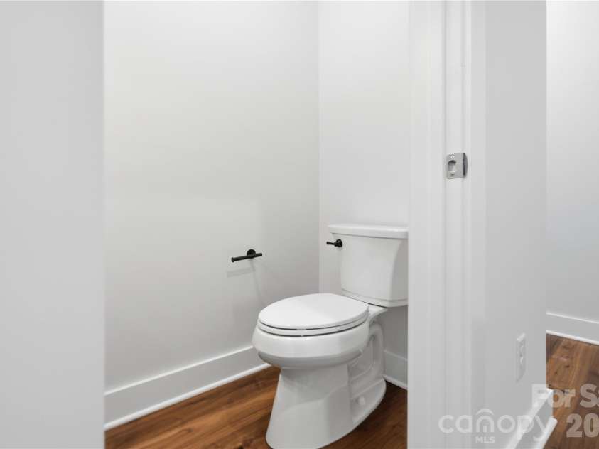 363 New Salem Road, Statesville, NC 28625.  MLS# CAR4401083, YatesRealty ID 1170. 