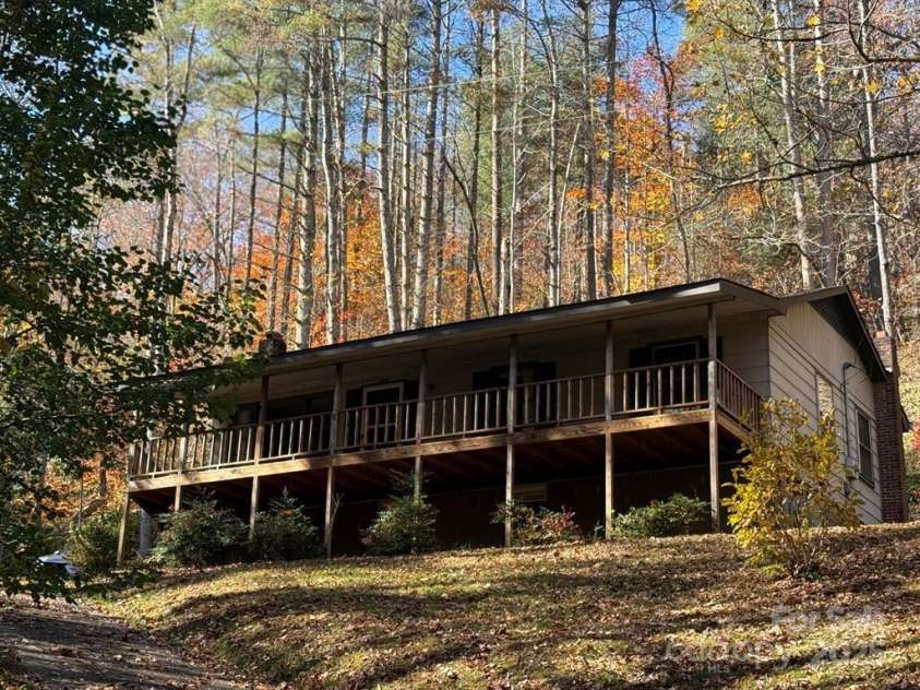 82 Merry Cove Road, Sylva, NC 28779.  MLS# CAR4322147, YatesRealty ID 1170. 