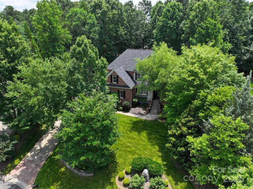 252 Bay Shore Loop, Mooresville, NC 28117.  MLS# CAR4218502, YatesRealty ID 11700. Aerial