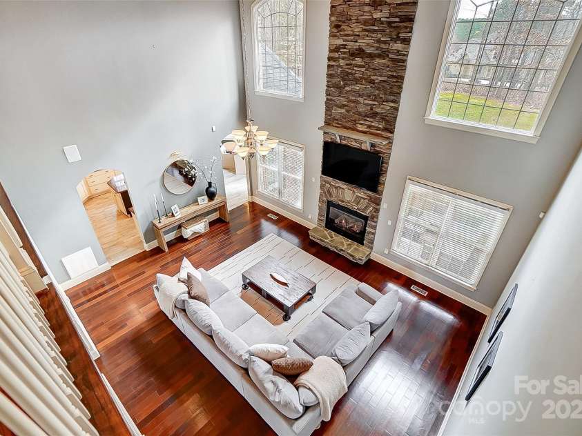 252 Bay Shore Loop, Mooresville, NC 28117.  MLS# CAR4218502, YatesRealty ID 11700. Great Room