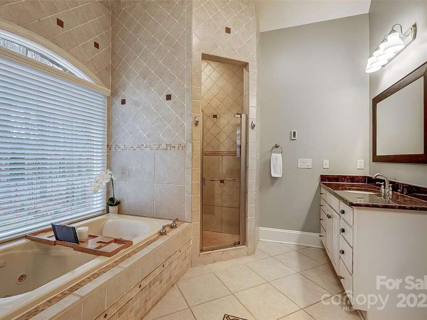 252 Bay Shore Loop, Mooresville, NC 28117.  MLS# CAR4218502, YatesRealty ID 11700. Owner's Bathroom
