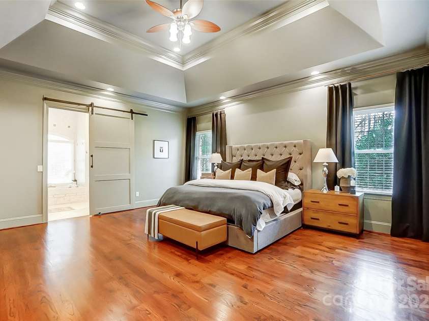 252 Bay Shore Loop, Mooresville, NC 28117.  MLS# CAR4218502, YatesRealty ID 11700. Owner's Suite