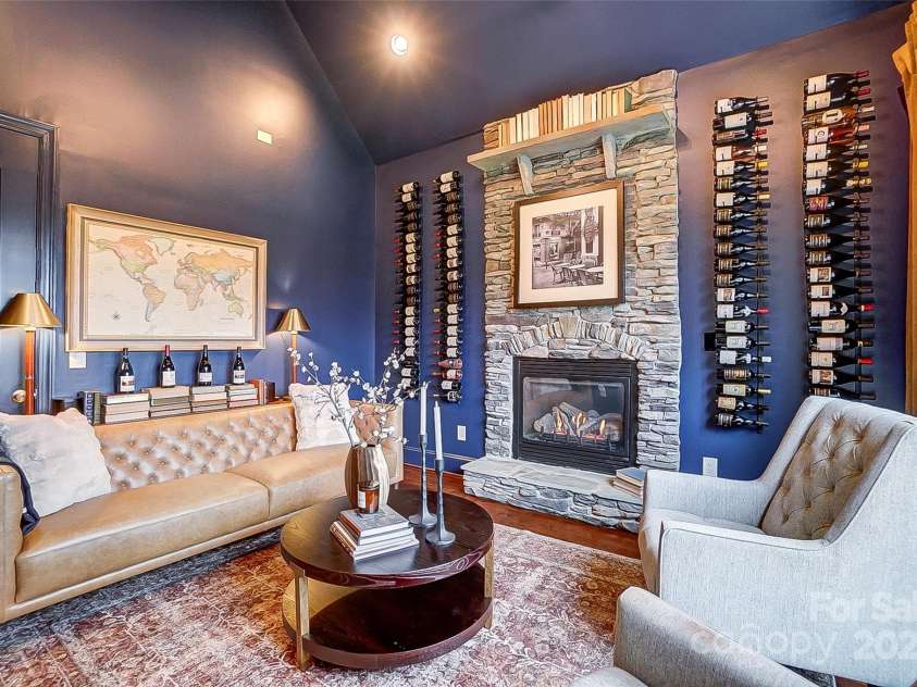 252 Bay Shore Loop, Mooresville, NC 28117.  MLS# CAR4218502, YatesRealty ID 11700. Study
