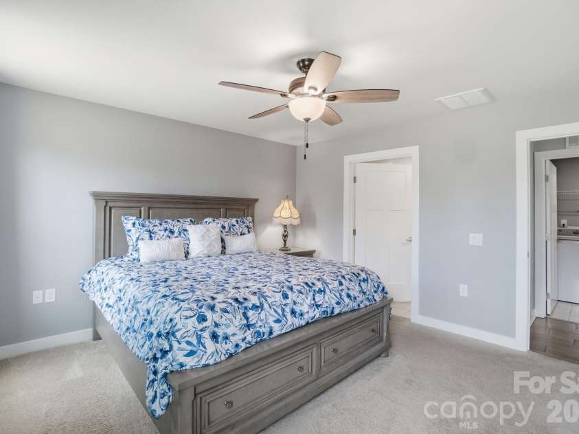 4281 Stream Dale Circle, Concord, NC 28027.  MLS# CAR4365978, YatesRealty ID 11700. 