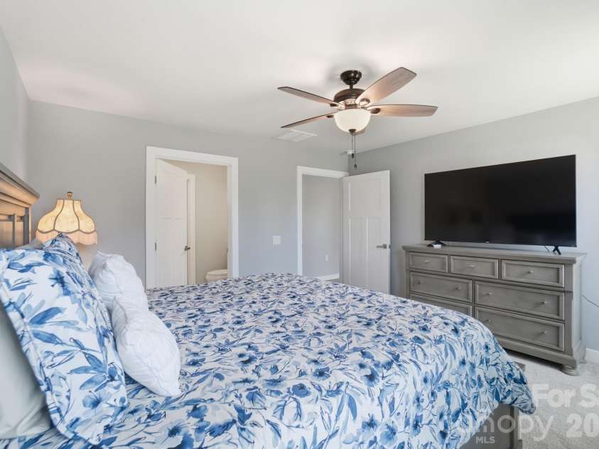 4281 Stream Dale Circle, Concord, NC 28027.  MLS# CAR4365978, YatesRealty ID 11700. 